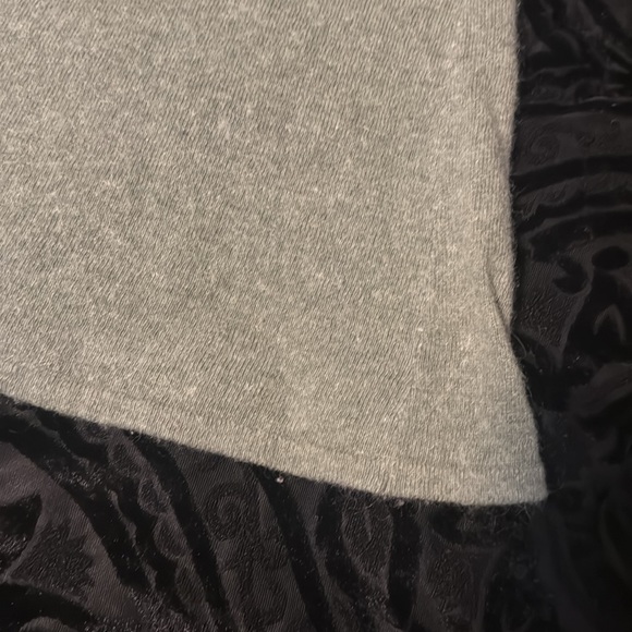 Women Sweater - Picture 2 of 3